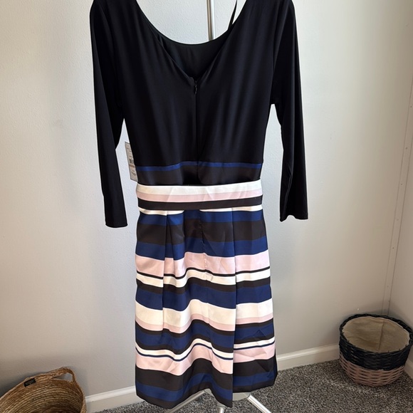 Jessica Howard Black and Pink A-line Tie Front Dress - Picture 3 of 4